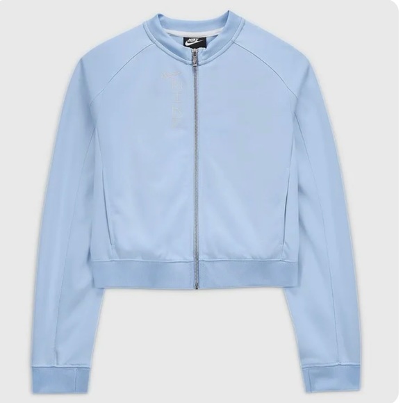 Nike Sportswear Women's Light Blue Full Zip Cropped Casual Jacket - Picture 2 of 6